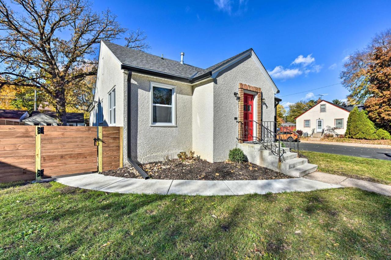 Mpls Duplex With Wifi And Kitchen 5 Mi To Dtwn! Villa Minneapolis Exterior photo